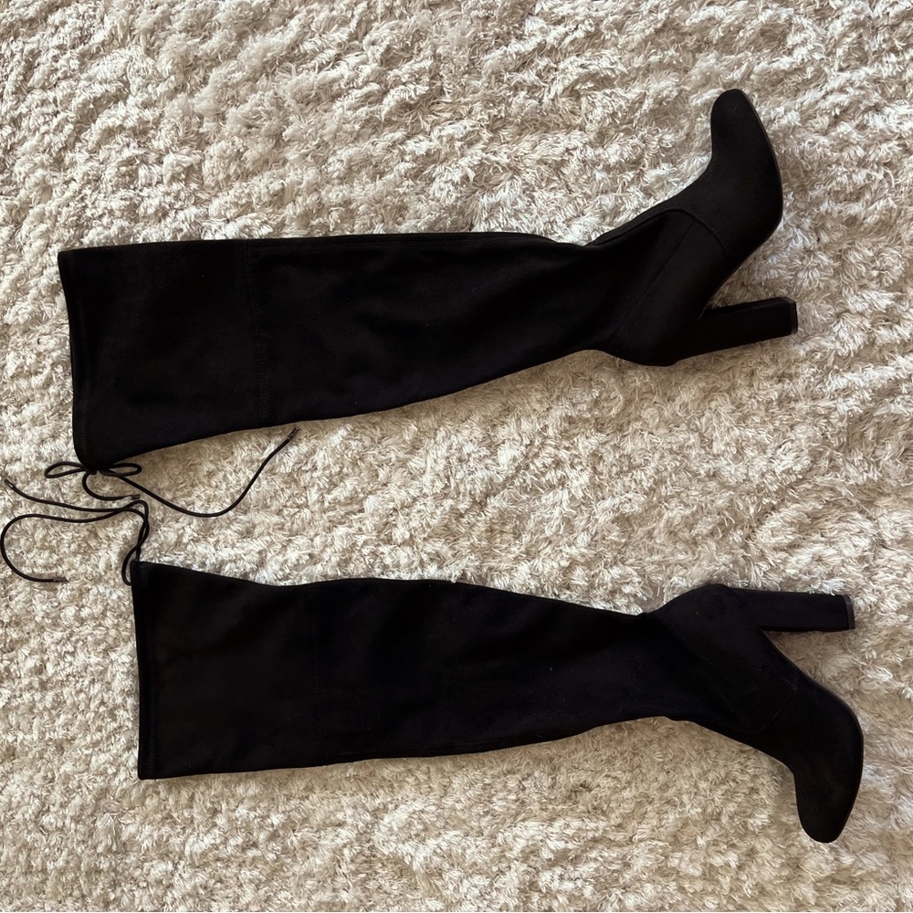 Boots - Picture 3 of 4